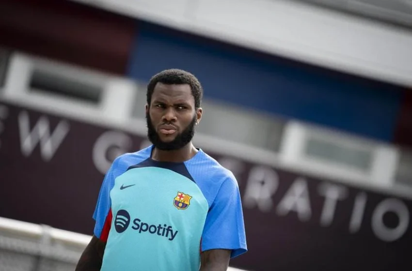  Salaire actuel à Al-Ahli (Saison 2025/2026)