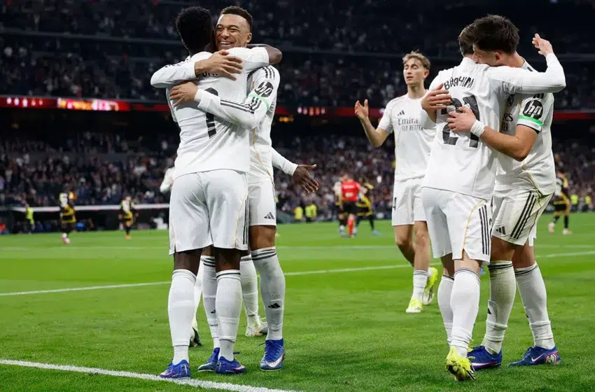  Le duo Carreras-Mbappé fait sauter le verrou de Mestalla