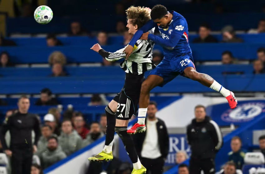  Chelsea chute face à Newcastle et stagne au pied du podium